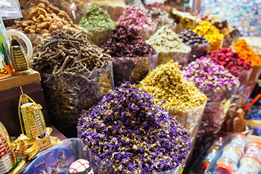 Dubai: Private Tour with Locals – Highlights & Hidden Gems - Key points at a glance
