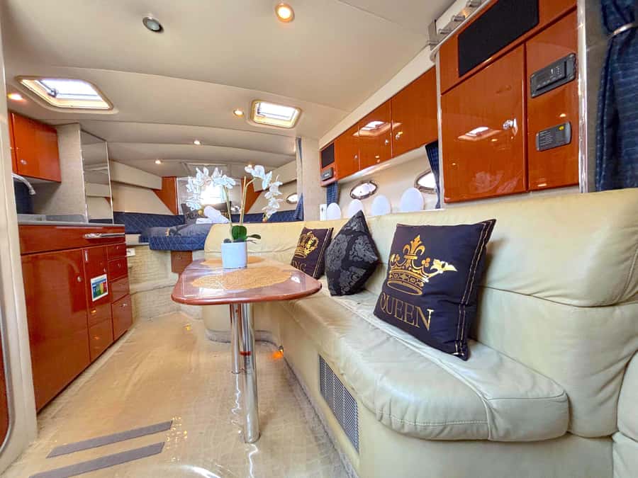 Dubai: Private Yacht Cruise for Unforgettable Memories - The two-hour route toward Burj Al Arab