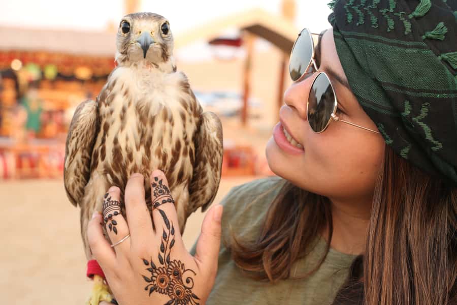 Dubai: Red Dunes Quad Bike with Sandboarding, Camels and BBQ - How the guides shape the experience