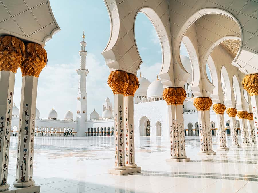 Dubai: Sheikh Zayed Mosque & Qasr Al Watan Tour with Pickup - Who will get the most from this experience