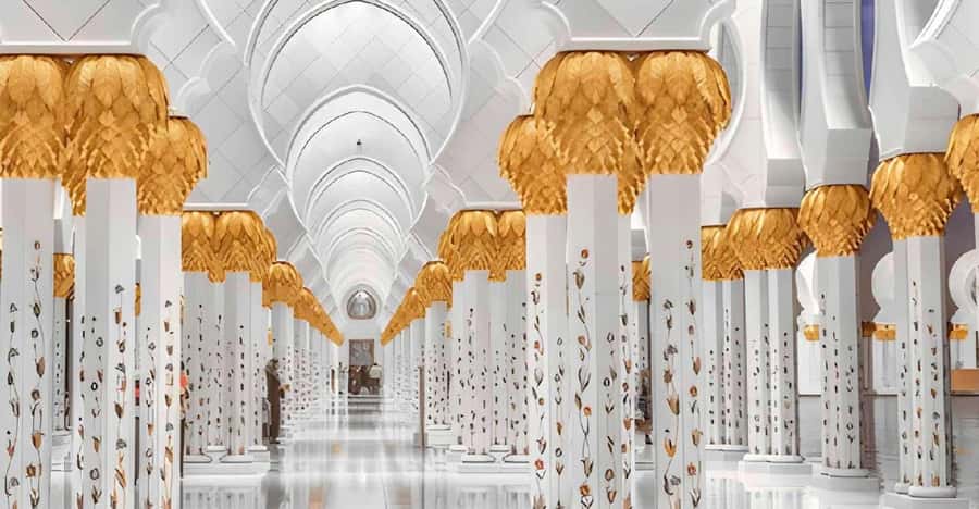 Dubai: Sheikh Zayed Mosque & SeaWorld Entry w/ Transfer - Why this Dubai to Abu Dhabi combination works