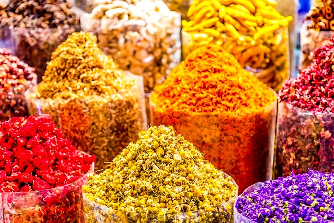 Dubai Sightseeing Day Trip from Abu Dhabi - Gold Souk: window-shopping with a strong sales pitch