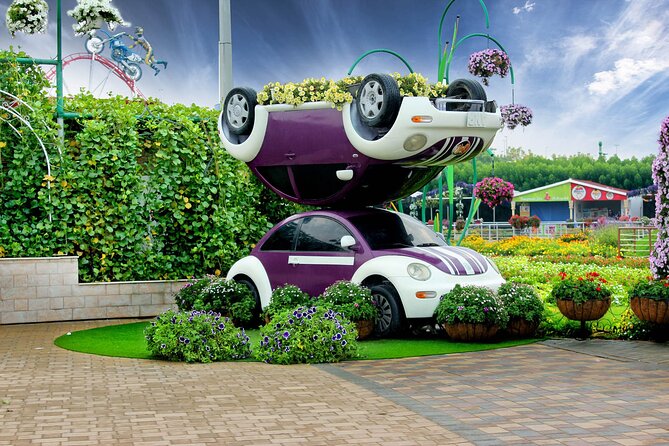 Dubai: Skip-The-Line Ticket to Dubai Miracle Garden - Getting to Street 3 in Arjan