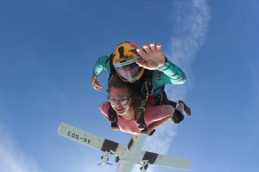 Dubai: Skydive at The Palm with Photos, Video & Yacht Tour - The first hour: check-in, briefing, and harness checks