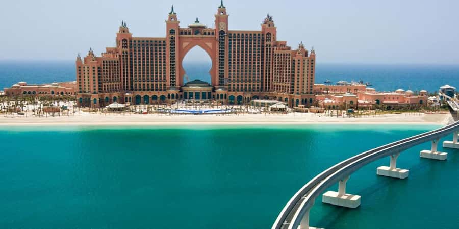 Dubai Stopover Tour & Transit Tours - Museum of the Future and Burj Khalifa