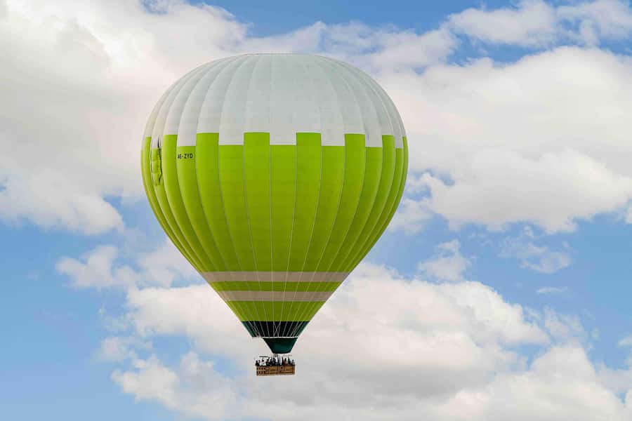 Dubai: Sunrise Hot Air Balloon Ride with Transfers - Key points to know before sunrise