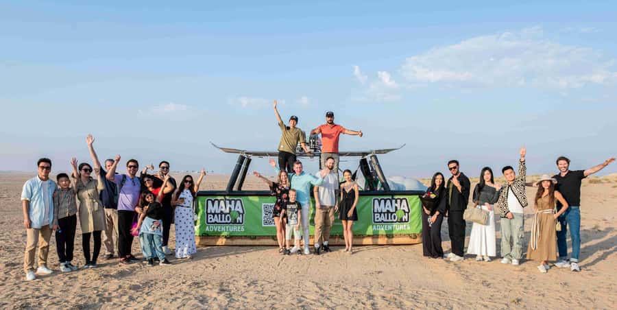 Dubai: Sunrise Hot Air Balloon Ride with Transfers - Who will enjoy this experience most
