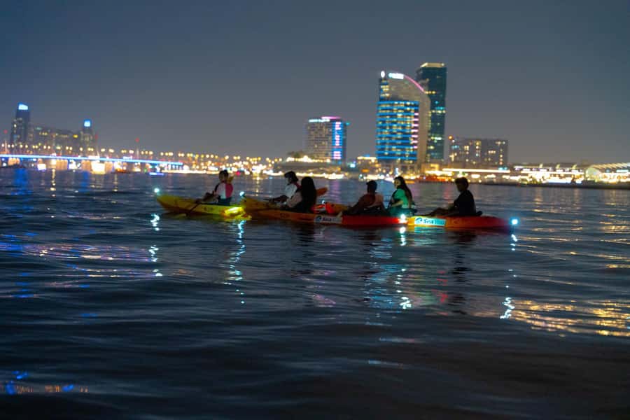 Dubai: Sunset/Night Dubai Creek Kayak Tour - Who should book this kayak tour