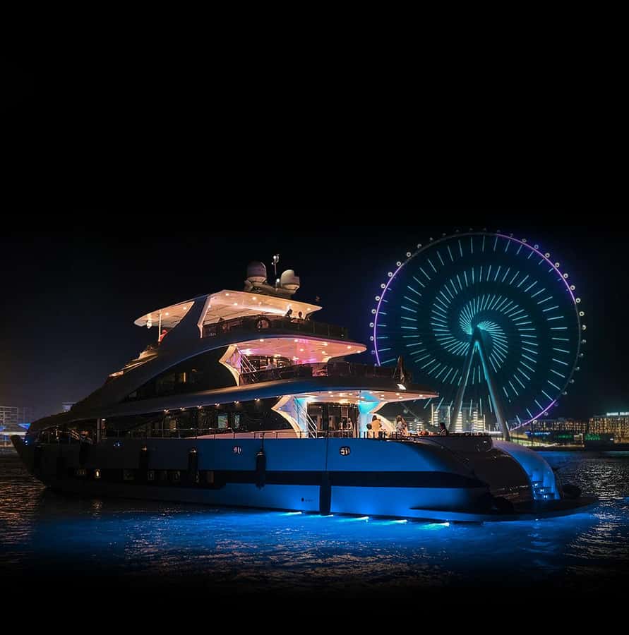 Dubai: Superyacht Experience with Party & Live DJ - Boarding at Dubai Harbour