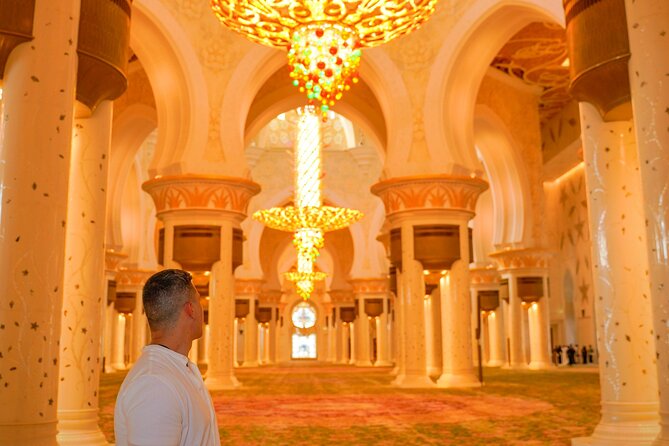 Dubai To Abu Dhabi: Grand Mosque, Royal Palace & Etihad Towers - Etihad Towers and the view from above