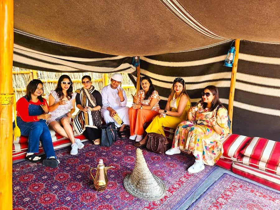 Dubai: Top Must-See Sights Tour with Burj Khalifa At The Top - Zabeel Palace adds a royal photo stop
