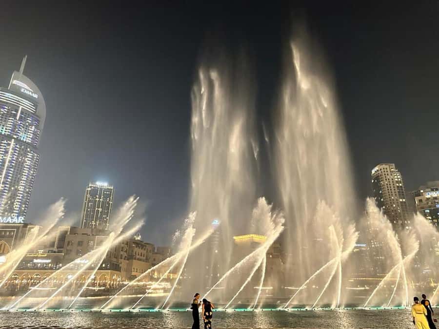 Dubai: VIP Private City Tour with Burj Khalifa Entry Tickets - Dubai Marina and the skyline from the car