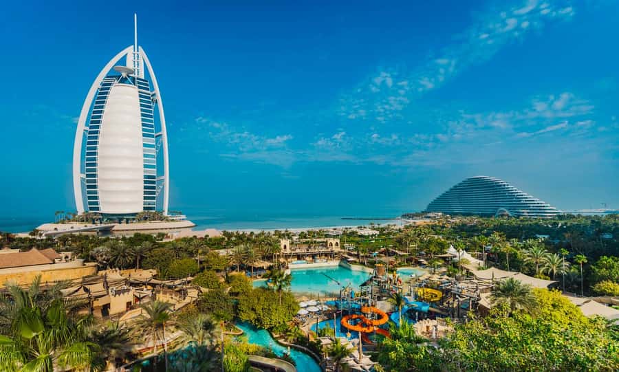 Dubai: Wild Wadi Waterpark Entrance Ticket - Staff, Safety, and Cleanliness
