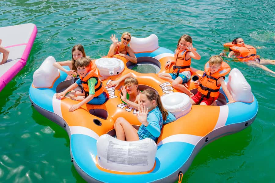 Dubai: Yacht Cruise with Swimming, Snorkeling and BBQ Lunch - Cruising out from Dubai Harbour