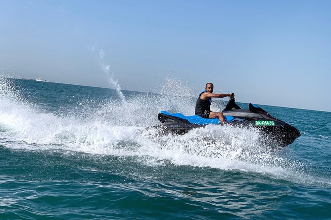 Fastest Jet Ski with Dubai Skyline, Burj Al Arab Views and Juice - Photos, lockers, water, and the fresh juice finish