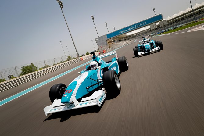 Formula Yas 3000 Driving Experience _ Full - Weather can change your carefully planned day