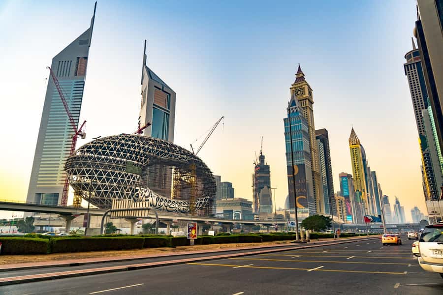 From Abu Dhabi: Explore Dubai with Optional Lunch - Two to three hours at Dubai Mall