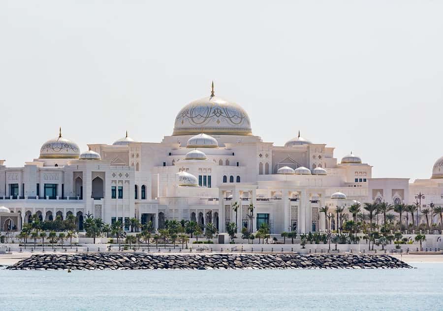 From Abu Dhabi: Grand Mosque, Royal Palace& Heritage Village - Should you book this Abu Dhabi tour?