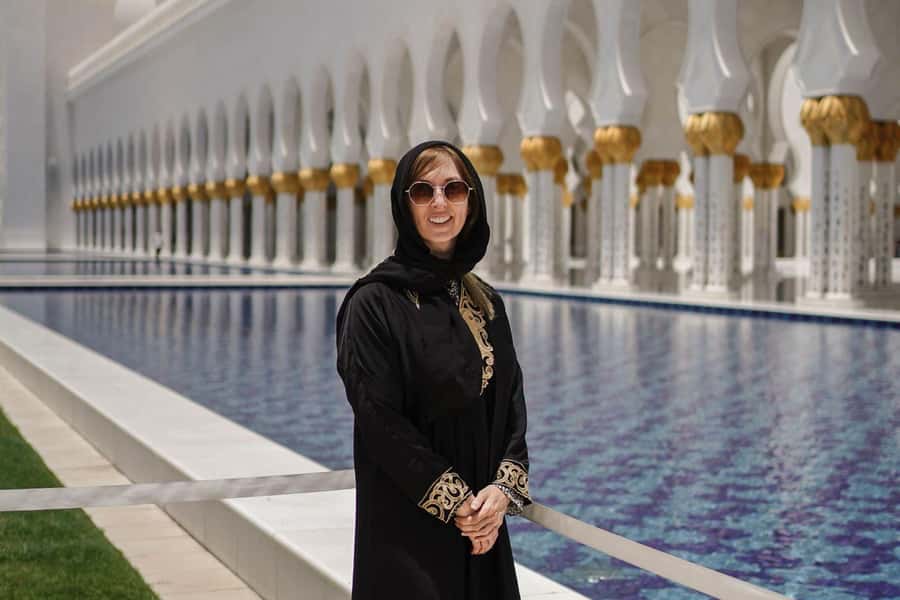 From Abu Dhabi: Half-Day Sheikh Zayed Mosque Guided Tour - What the $47 price really covers
