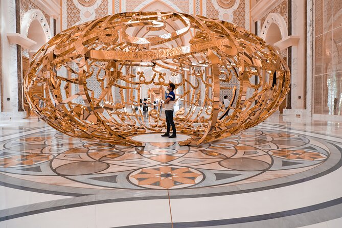 From Abu Dhabi: Sheikh Zayed Mosque, Royal Palace & Etihad Tower - Guides, vehicles, and the feel of the day