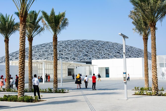 From Dubai: Abu Dhabi City Sightseeing And Sheikh Zayed Mosque - Ferrari World on Yas Island: a quick exterior stop