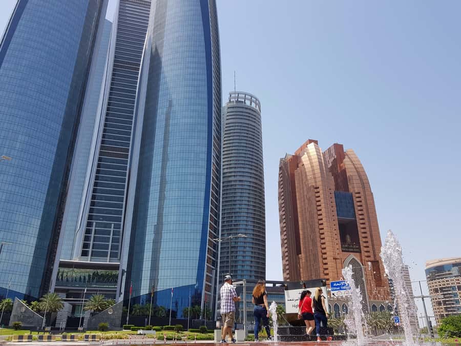 From Dubai: Abu Dhabi City Tour - A full day from Dubai to Abu Dhabi