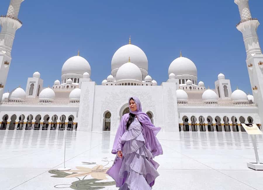 From Dubai: Abu Dhabi City Tour With teamLab Experience - Key points to know before booking