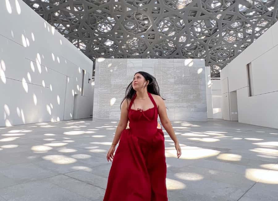 From Dubai: Abu Dhabi City Tour With teamLab Experience - Entering Sheikh Zayed Grand Mosque