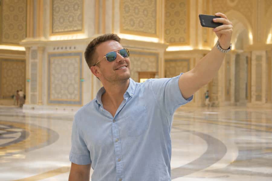 From Dubai: Abu Dhabi Day Tour with Qasr al Watan - Key points to know before booking