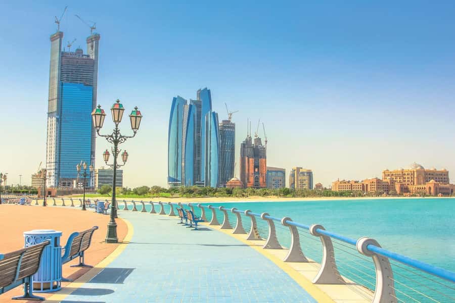 From Dubai: Abu Dhabi Essentials Tour with Optional Lunch - Why the Grand Mosque deserves the first stop