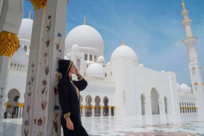 Abu Dhabi Grand Mosque & Louvre Museum Full-Day
