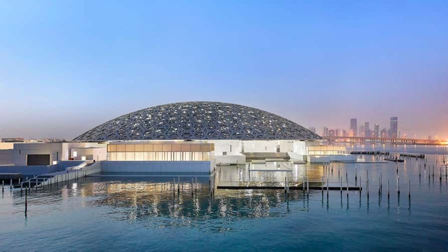 From Dubai: Abu Dhabi Grand Mosque Visit & Theme Park Option - Timing, comfort, and small practical matters