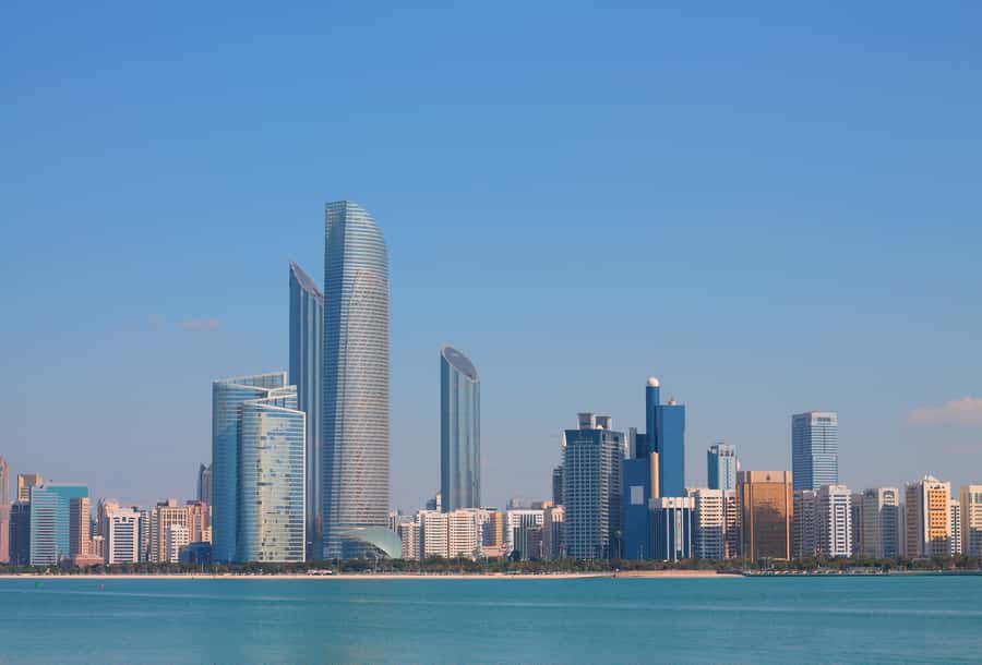 From Dubai: Abu Dhabi Grand Mosque Visit & Theme Park Option - Who should book this Abu Dhabi day trip