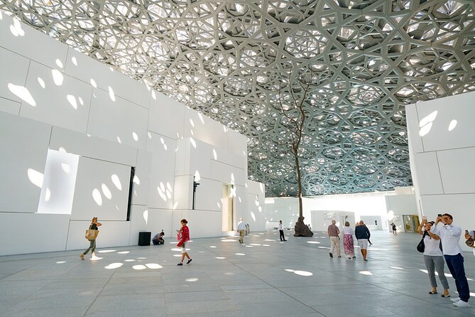 From Dubai: Abu Dhabi Premium Full-Day Sightseeing Tour & Louvre - A half-hour look at the Corniche