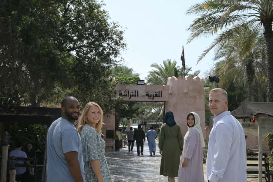 From Dubai: Abu Dhabi Small-Group Day-Tour with Lunch - Heritage Village and the older Abu Dhabi