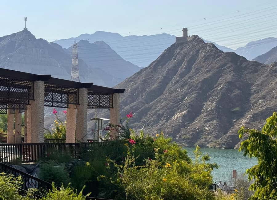 From Dubai: Fujairah City Tour - Rabi Tower: the day’s short hike
