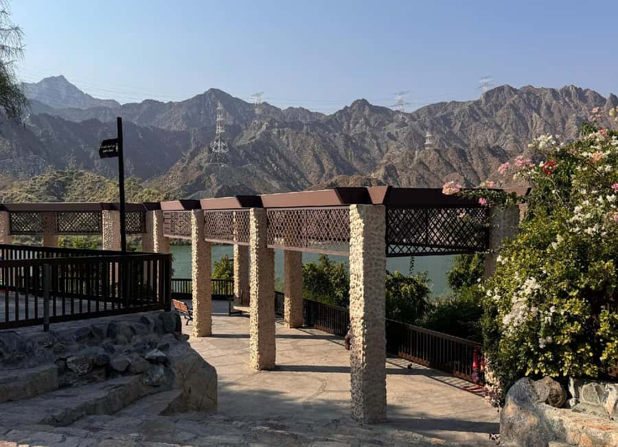 From Dubai: Fujairah City Tour - Sheikh Zayed Grand Mosque in Fujairah