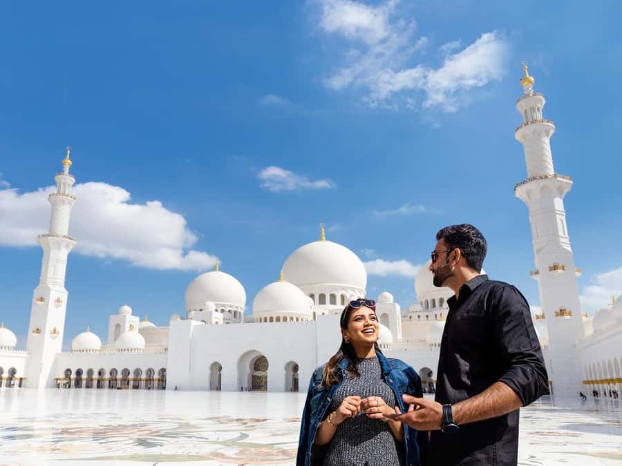 From Dubai: Full-Day Abu Dhabi Tour with Sheikh Zayed Mosque - The 90-minute drive from Dubai