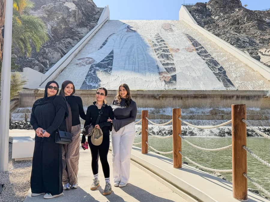 From Dubai: Hatta Sightseeing Tour with kayaking - Lunch adds a local touch