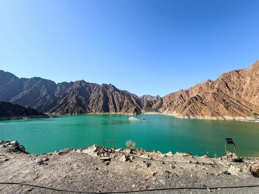 From Dubai: Hatta Sightseeing Tour with kayaking - The Wadi Hub walk ends with a strong photo