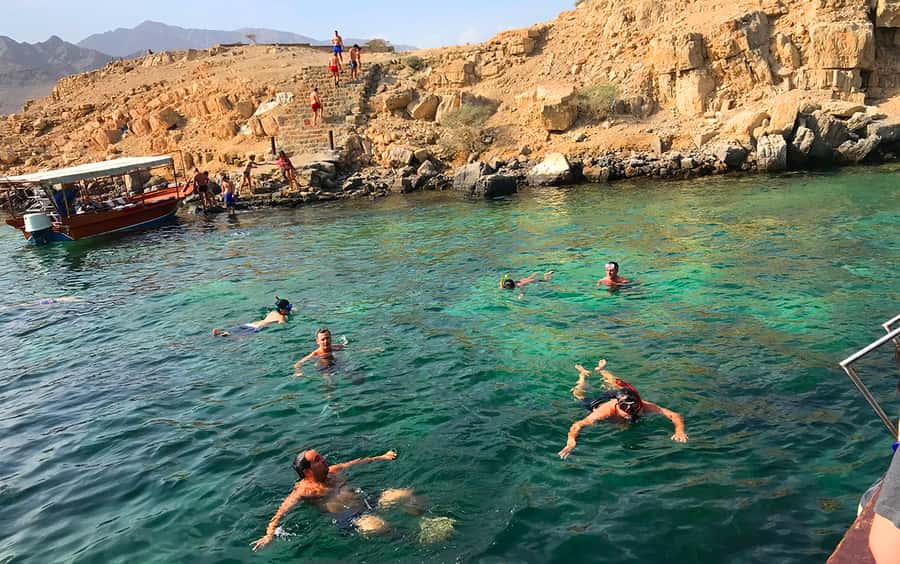 From Dubai: Musandam Khasab Tour with Boat Trip and Safari - What the day feels like in practice