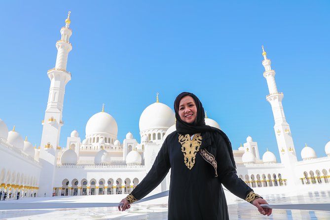 From Dubai To Abu Dhabi: Royal Palace, Grand Mosque &Etihad Tower - Louvre Abu Dhabi: a very short architectural stop