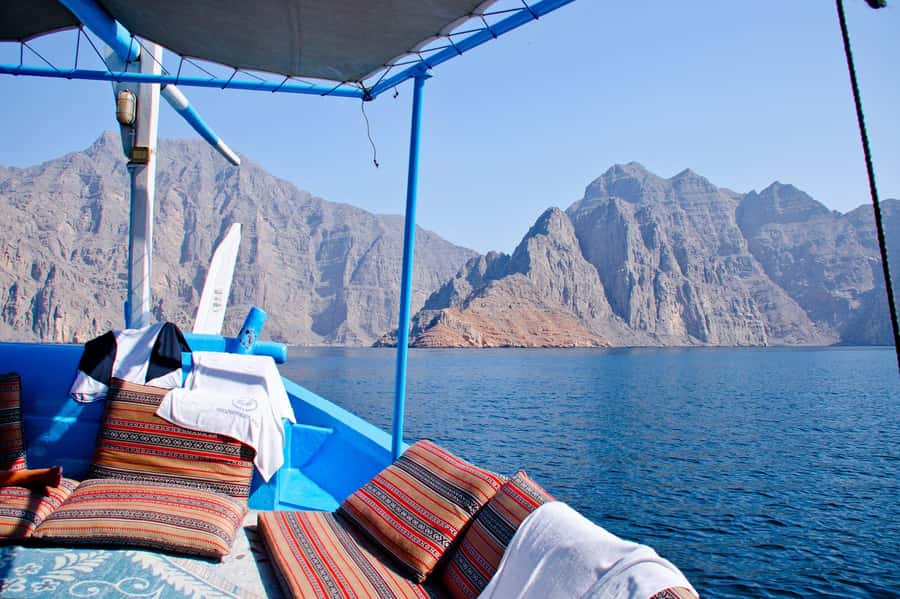 From Dubai to Norway of Arabia|Telegraph Island| Dhow Cruise - Seebi Island adds more time in the water