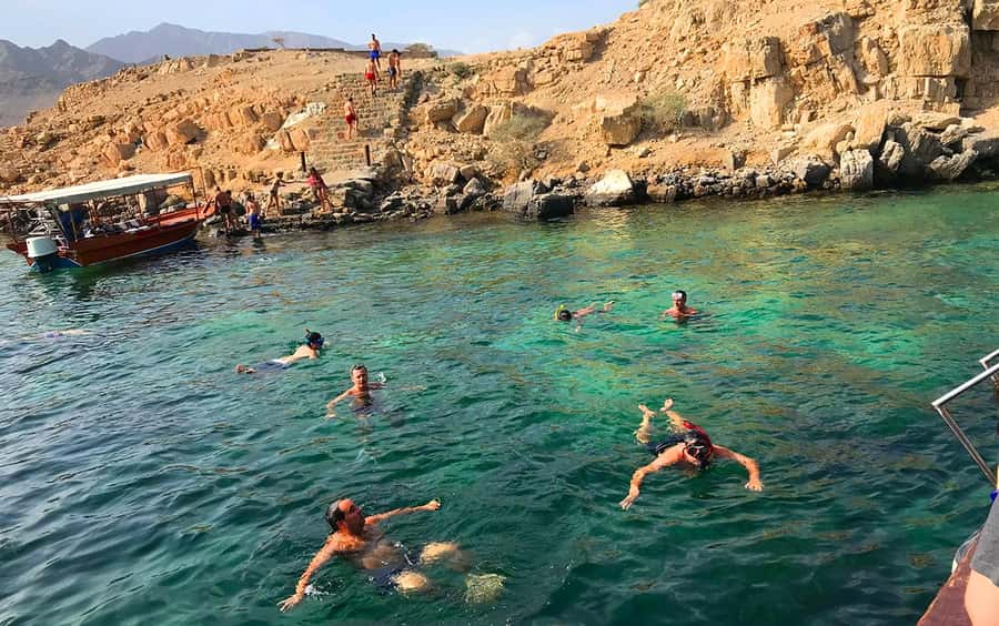 From Ras al Khaimah: Musandam Khasab Day Trip with Transfer - Khasab and the traditional dhow