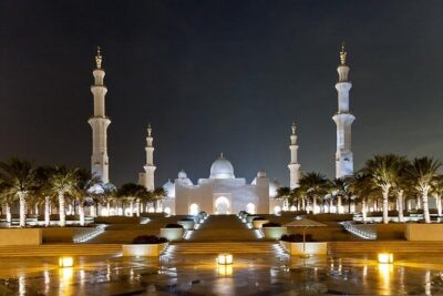 Full Day Abu Dhabi City Tour + BAPS Mandir Visit, guide transfer