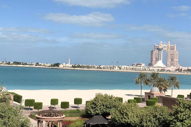 Full-Day Abu Dhabi City Tour from Dubai Including Lunch - The day’s main attraction, Sheikh Zayed Grand Mosque