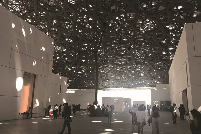 Full-day Abu Dhabi City Tour with Louvre Museum (Optional Lunch) - How the Guide Affects the Experience