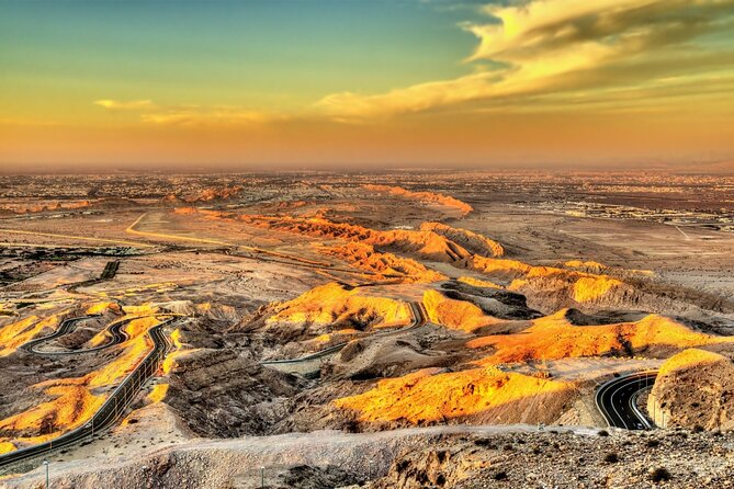 Full Day Al Ain tour with Lunch from Dubai - Al Jahili Fort and the first taste of old Al Ain