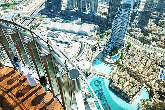 Full Day Dubai City Tour with At the Top Burj Khalifa Ticket - One day, two very different Dubais