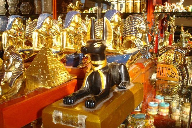 Full Day Dubai Shopping Tour with Private Transfers - Finding discounts at Dubai Outlet Mall